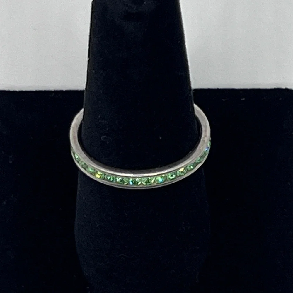 Eternity Ring Women's Size 9.5 Green Silver Excellent 925